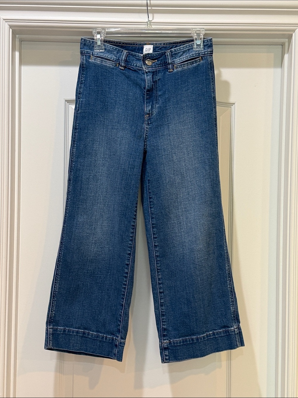 GAP High Rise Wide Leg Cropped Jean - Picture 2 of 12